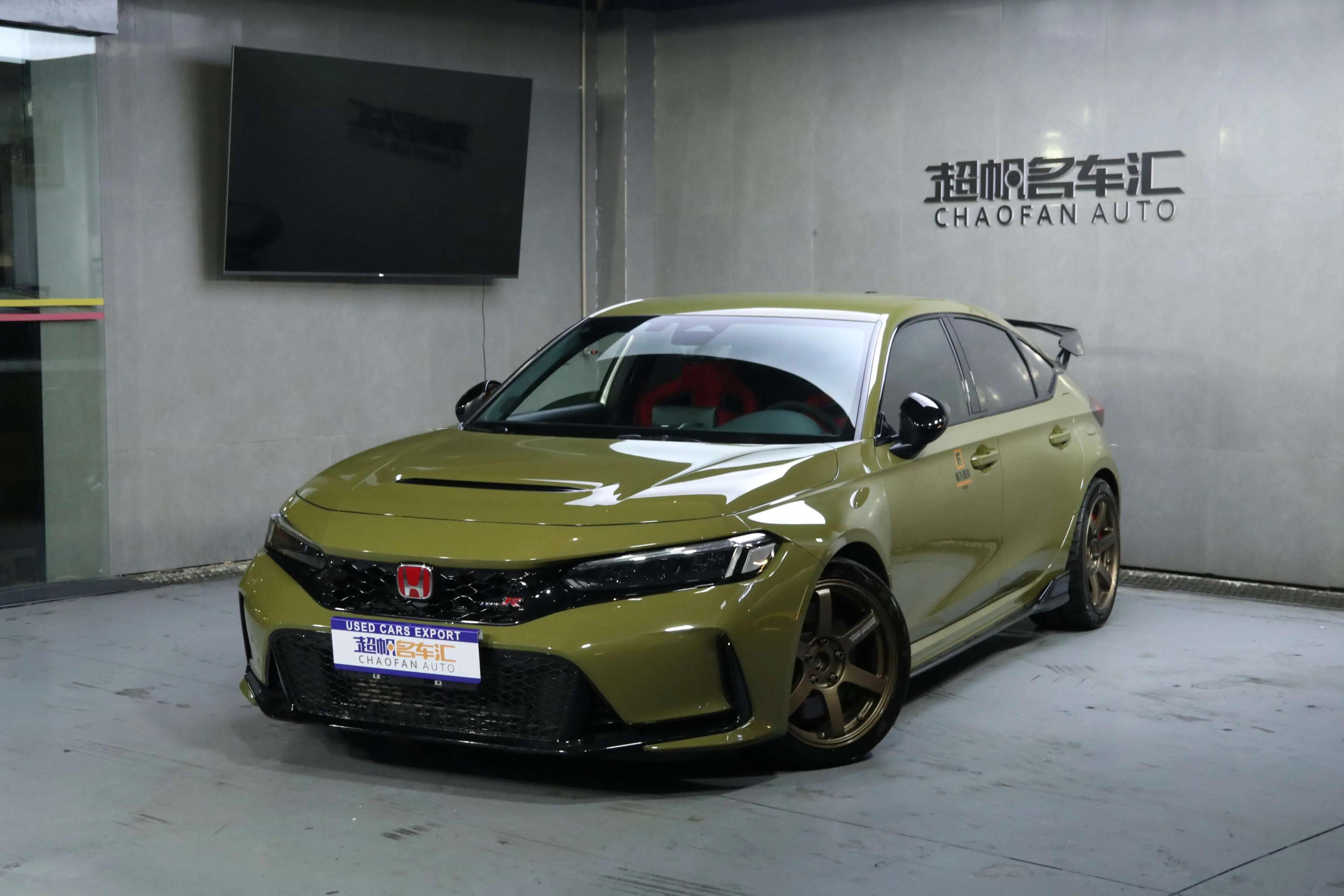 Honda Civic 2023 г. 9710 км.