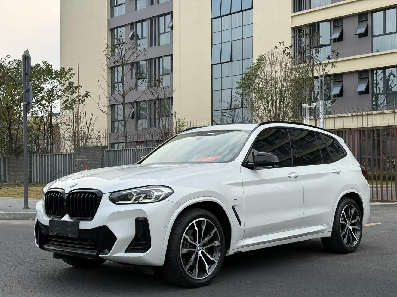 BMW X3 2023 г. 60064 км.