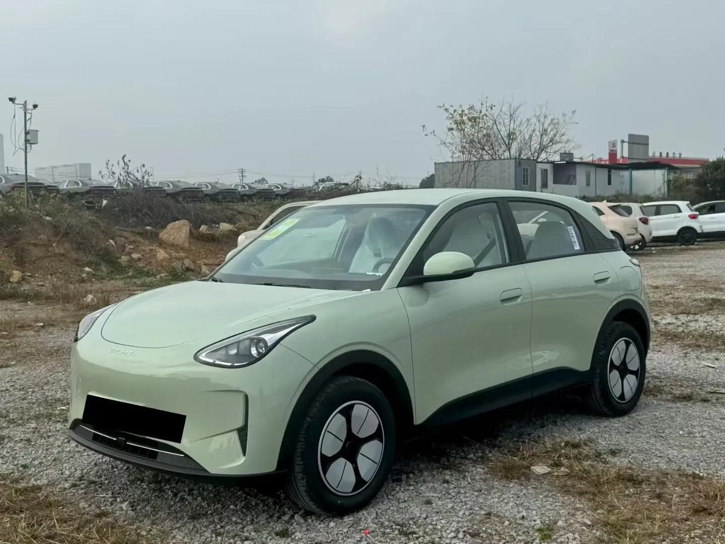 Geely Galaxy E8 AT (272 л.с.) 2025 г. 105 км