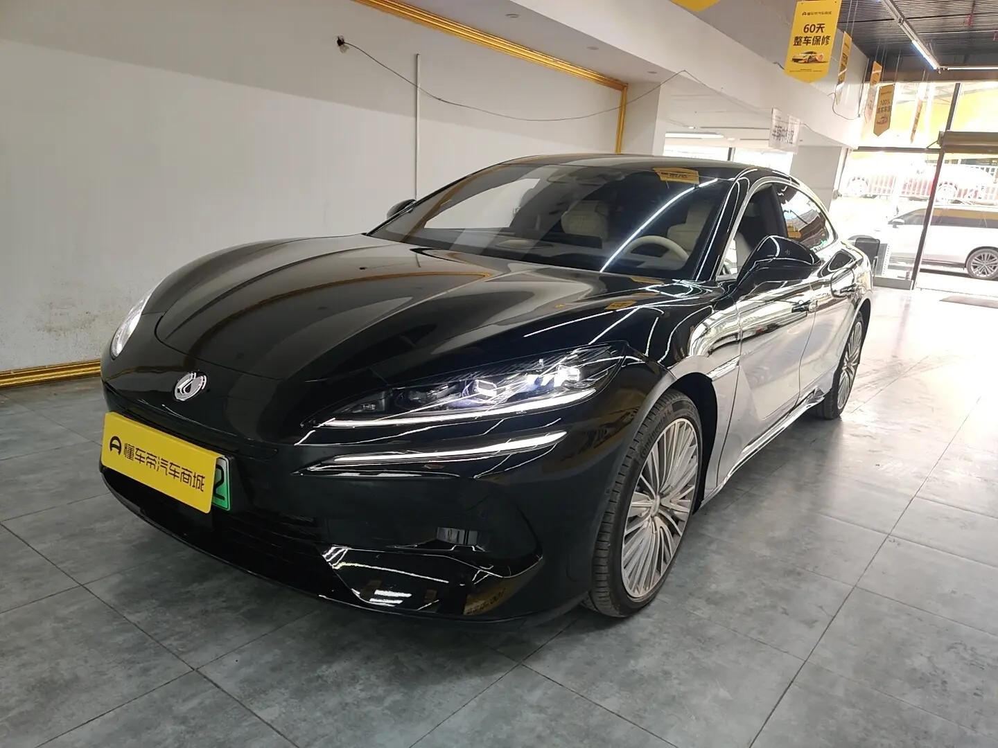 Denza Tengzhong Z9 DM 2025 г. 4590 км.