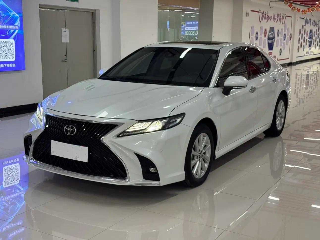 Toyota Camry 2022 г. 77053 км.