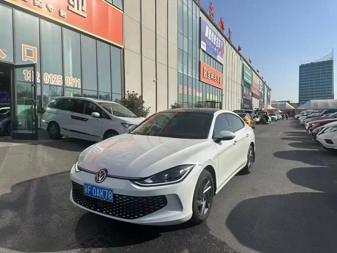 Volkswagen Lamando 2025 г. 8130 км.