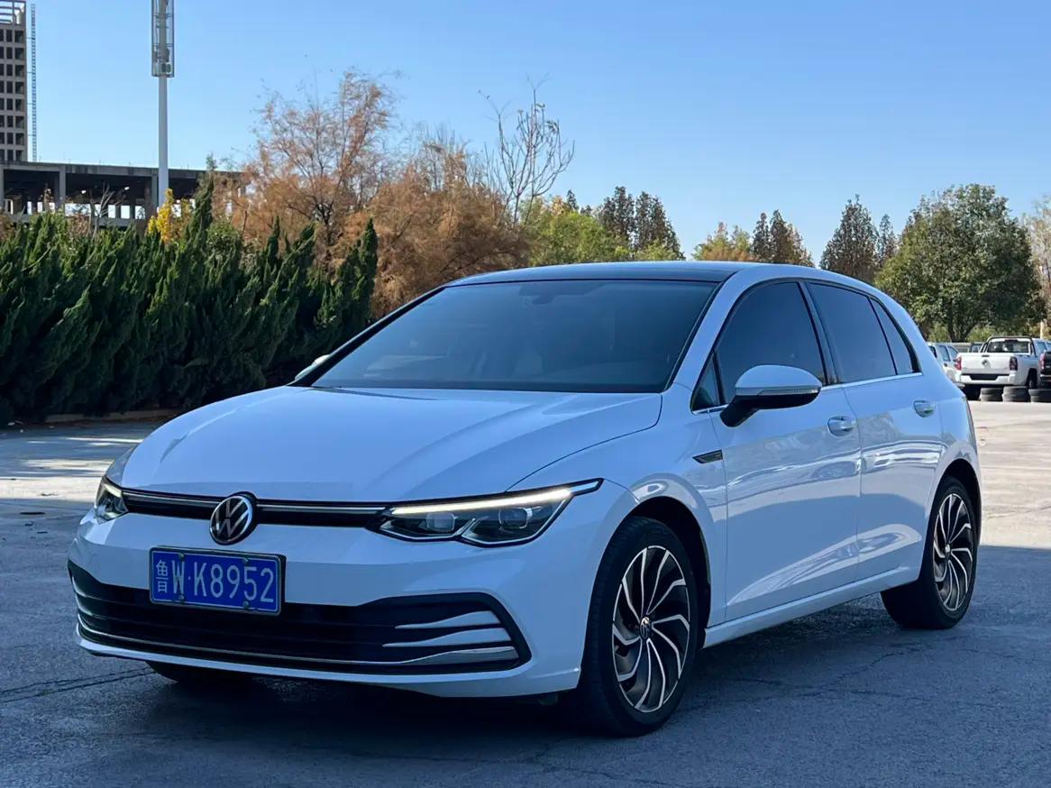 Volkswagen Golf 2021 г. 41130 км.