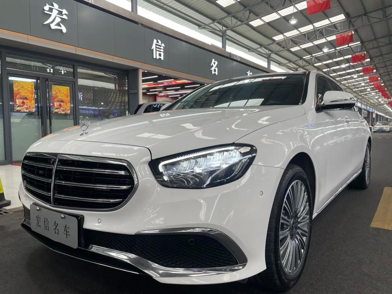 Mercedes-Benz E-Class 2021 г. 45081 км.