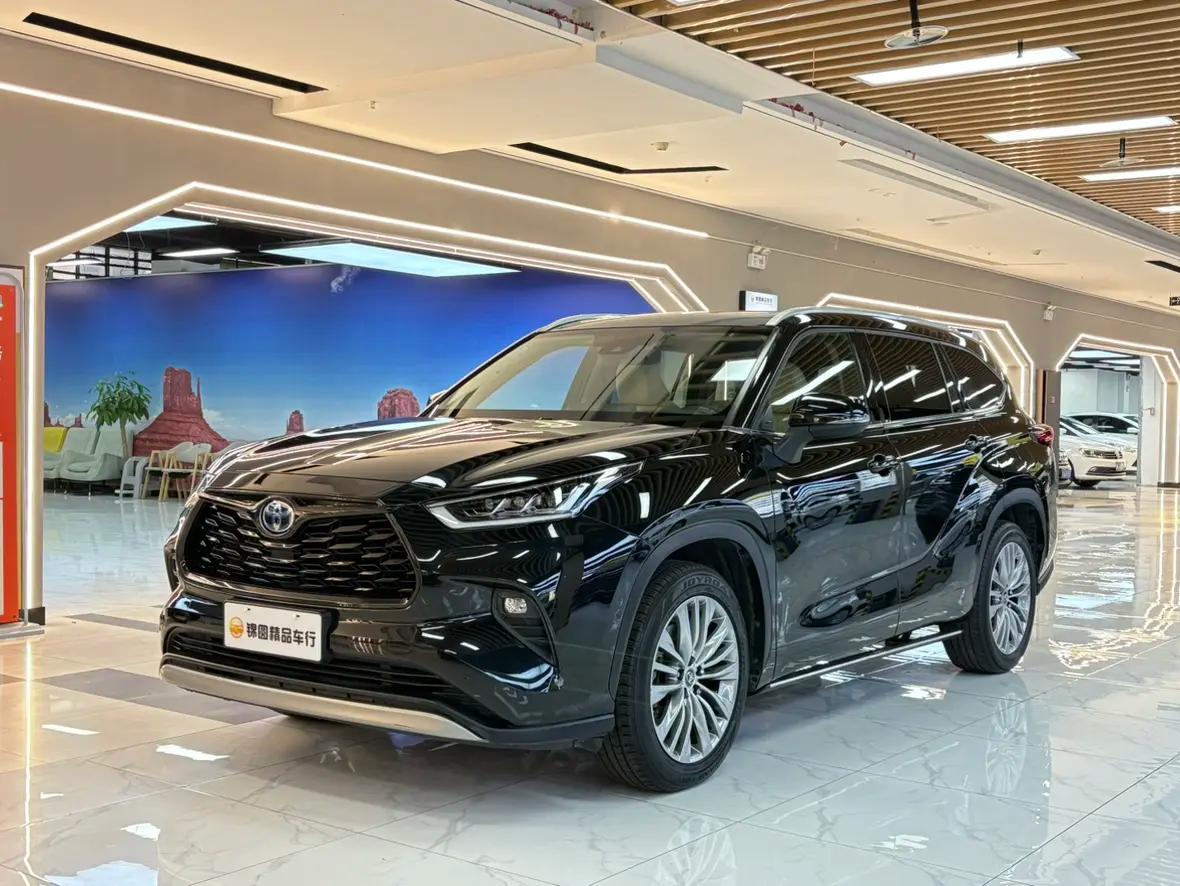 Toyota Highlander 2022 г. 33116 км.