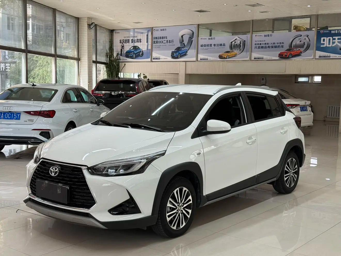 Toyota Yaris L 2022 г. 22138 км.