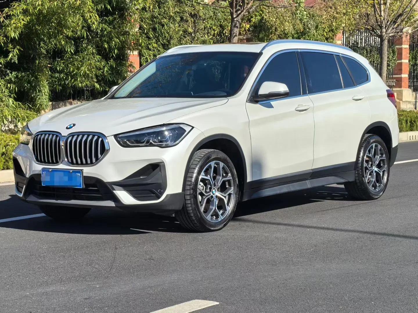 BMW X1 2022 г. 55006 км.
