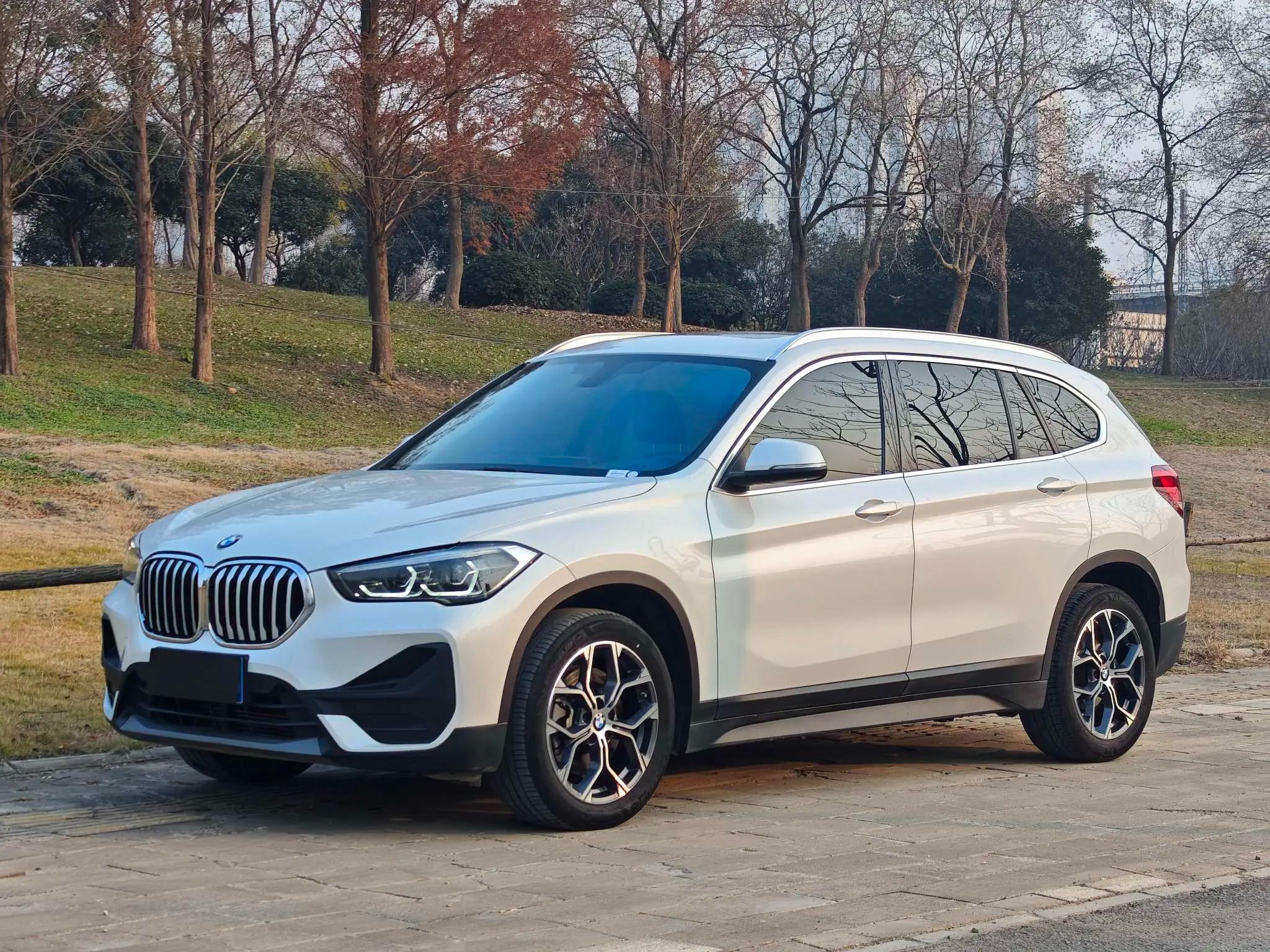 BMW X1 2021 г. 42003 км.