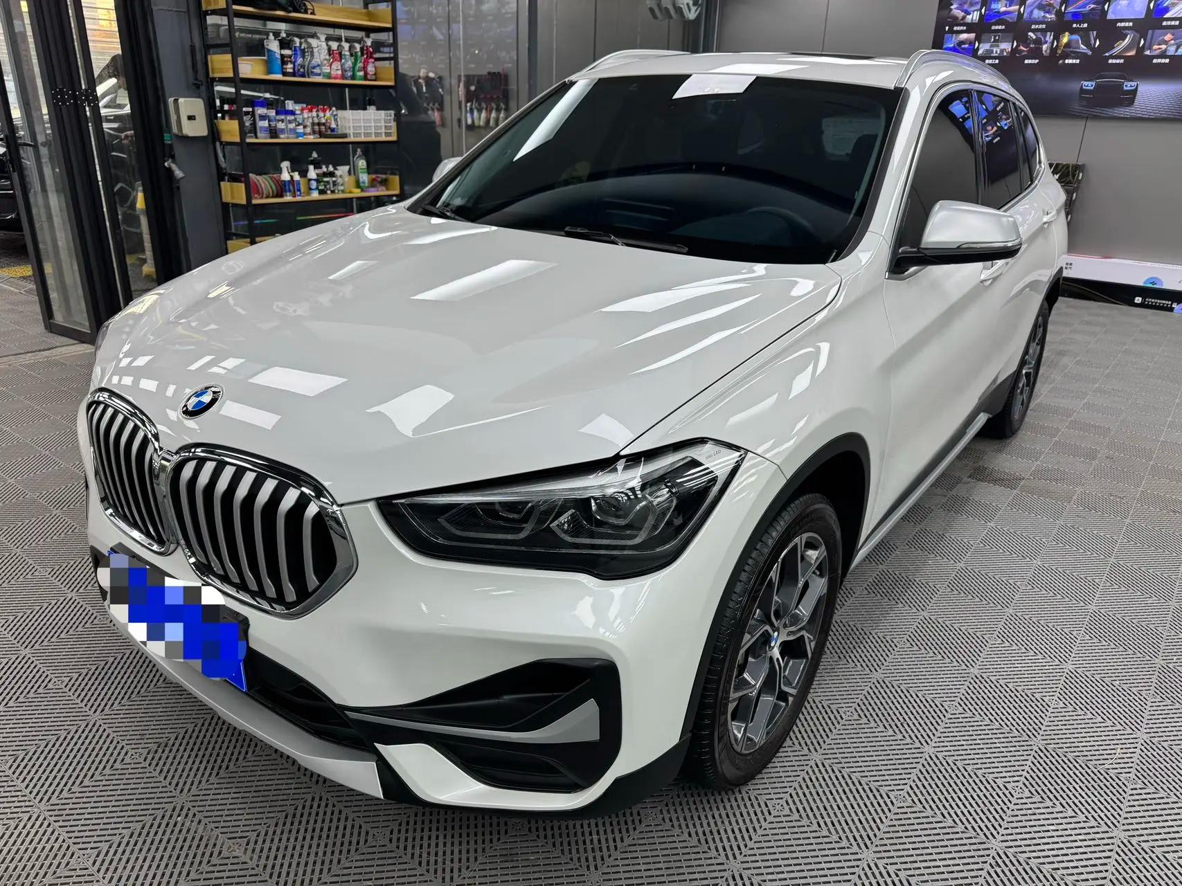 BMW X1 2023 г. 70002 км.