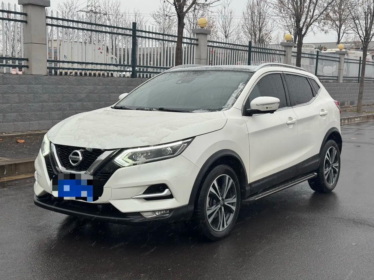 Nissan Qashqai 2022 г. 61014 км.