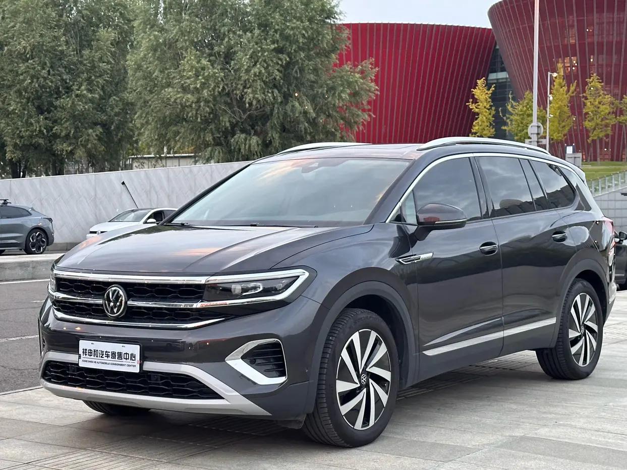 Volkswagen Talagon 2023 г. 22076 км.