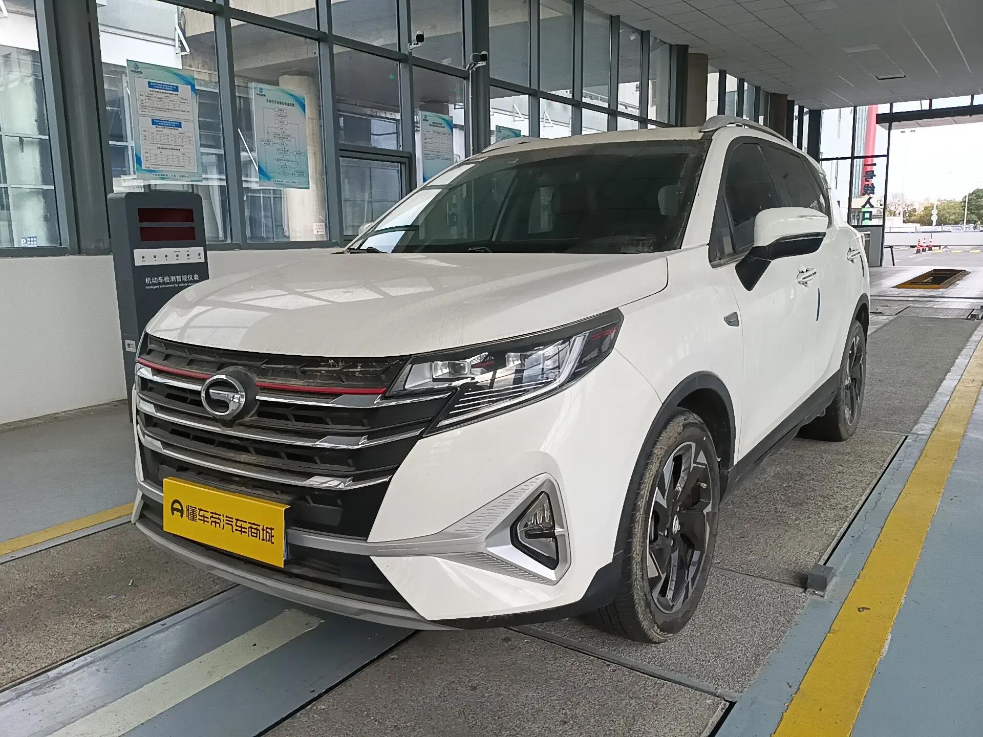 GAC Trumpchi GS3 2022 г. 16189 км.