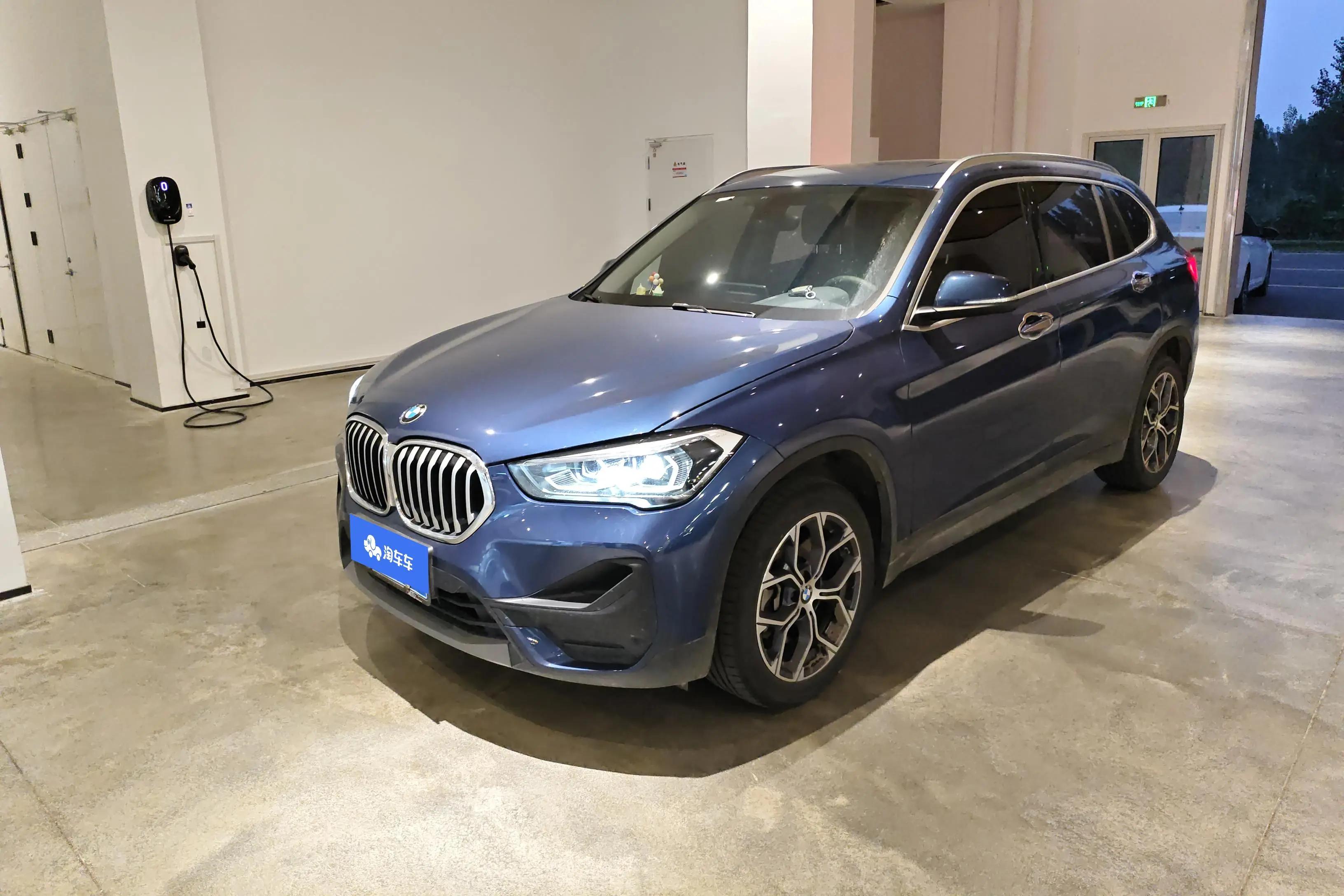 BMW X1 2023 г. 22130 км.