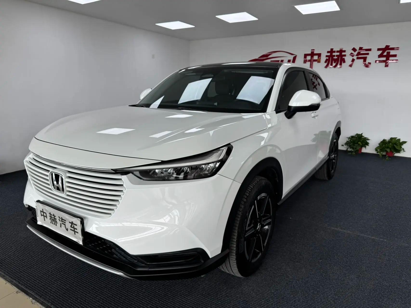 Honda Vezel 2023 г. 38068 км.