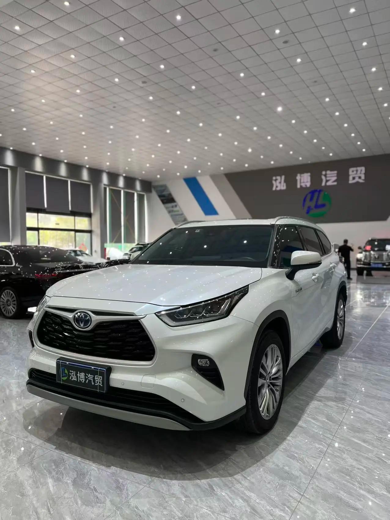 Toyota Highlander 2024 г. 23005 км.