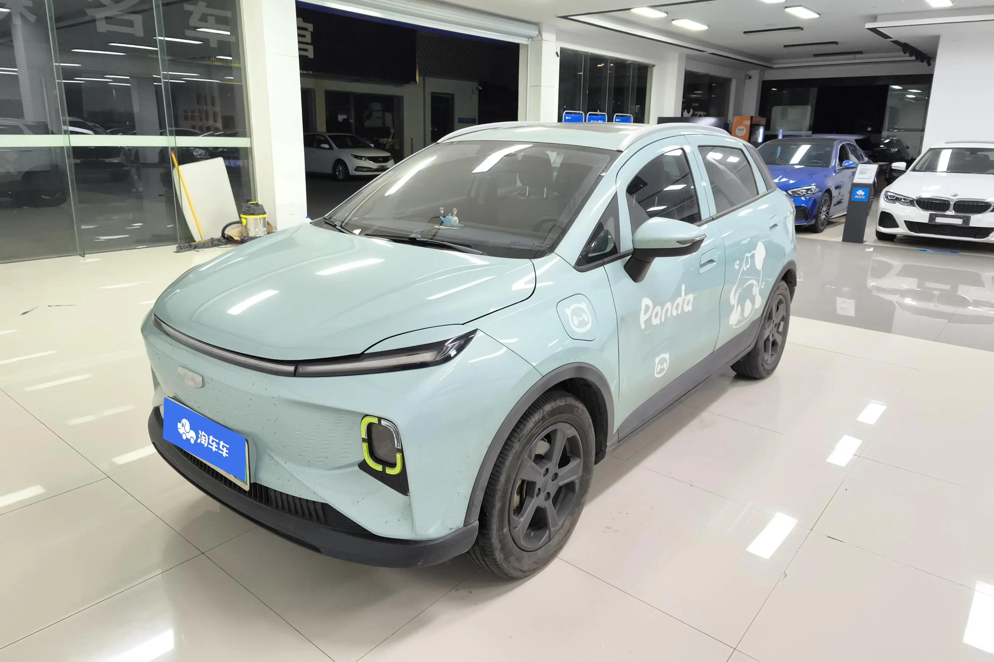 Geely Geometry E Firefly 2023 г. 28326 км.