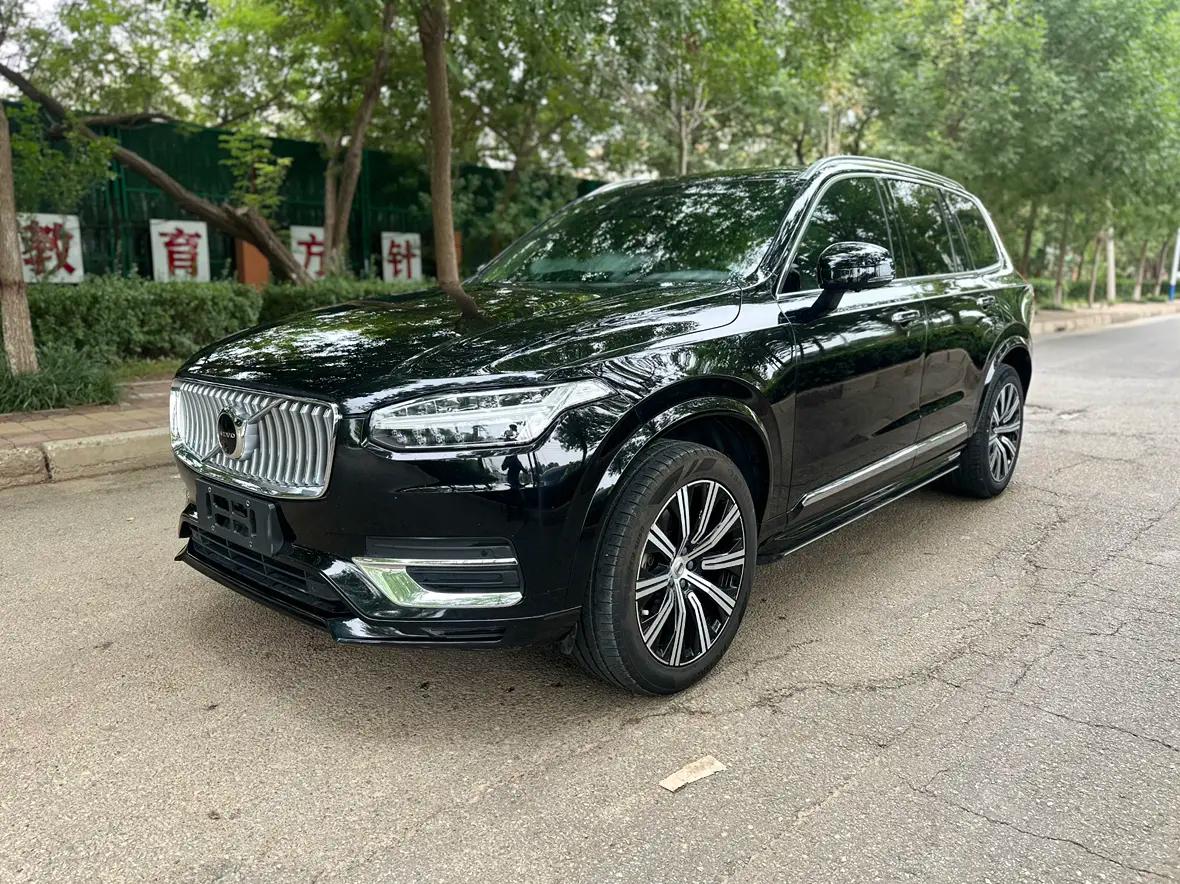 Volvo XC90 2022 г. 82081 км.