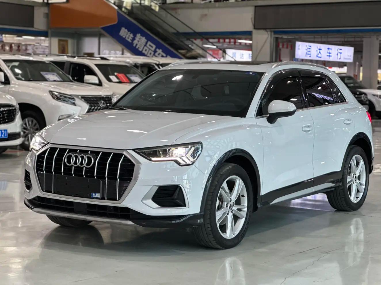 Audi Q3 2022 г. 48137 км.