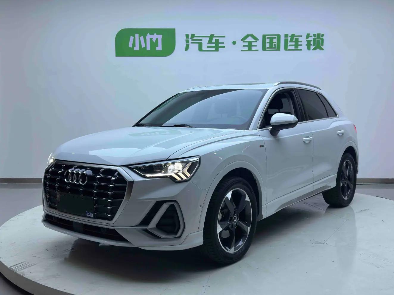 Audi Q3 2022 г. 30000 км.