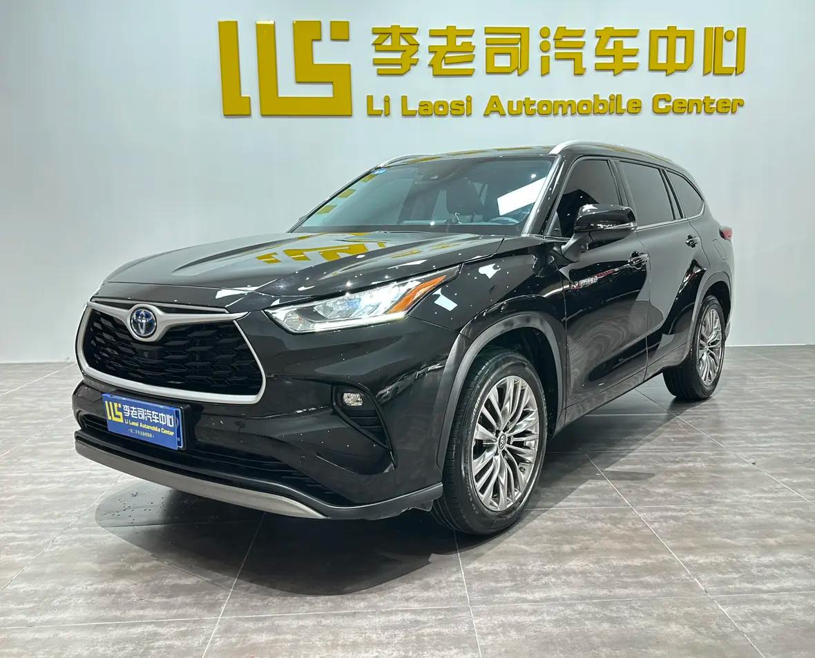 Toyota Highlander 2023 г. 25004 км.