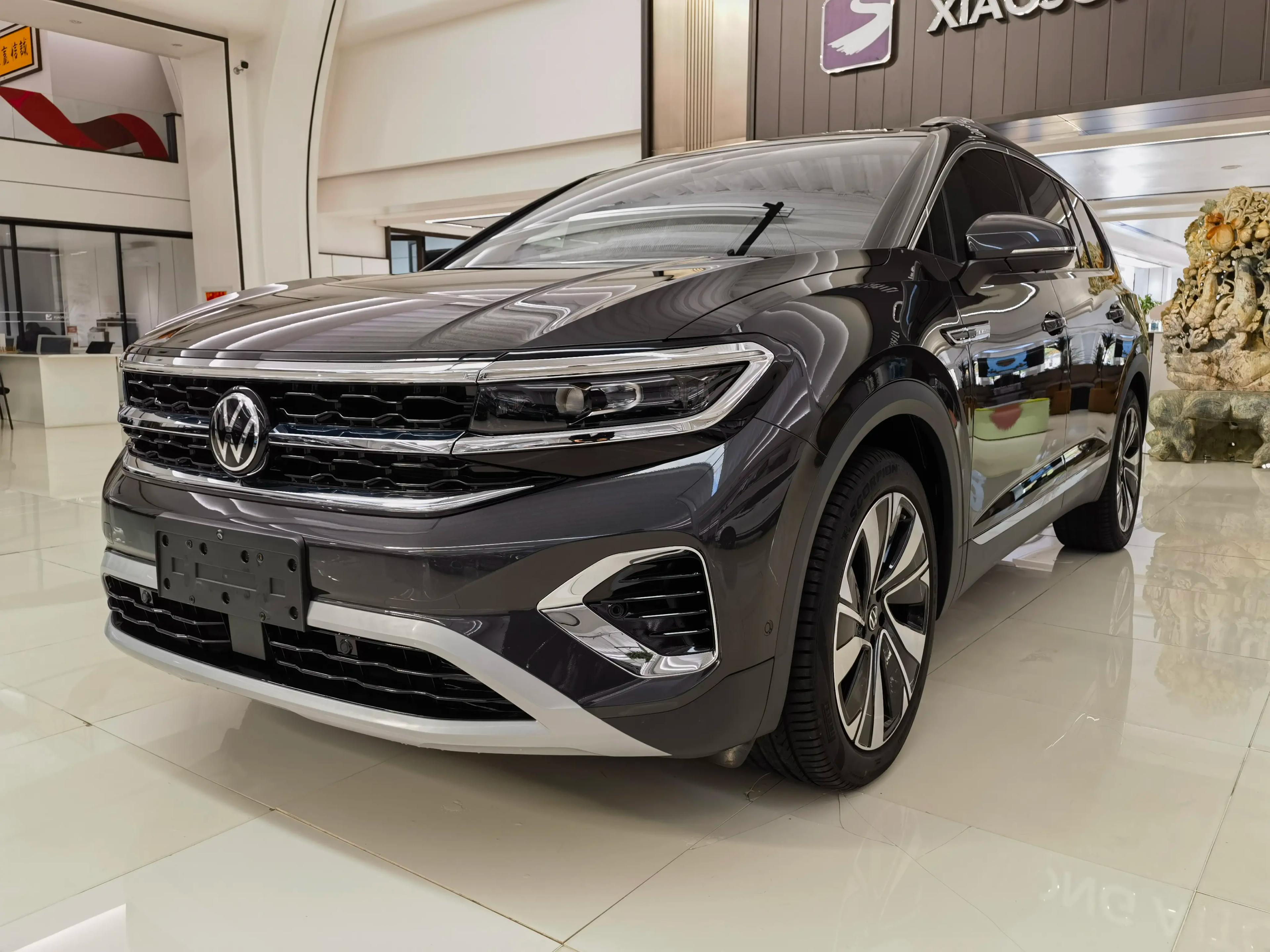 Volkswagen Talagon 2024 г. 15471 км.