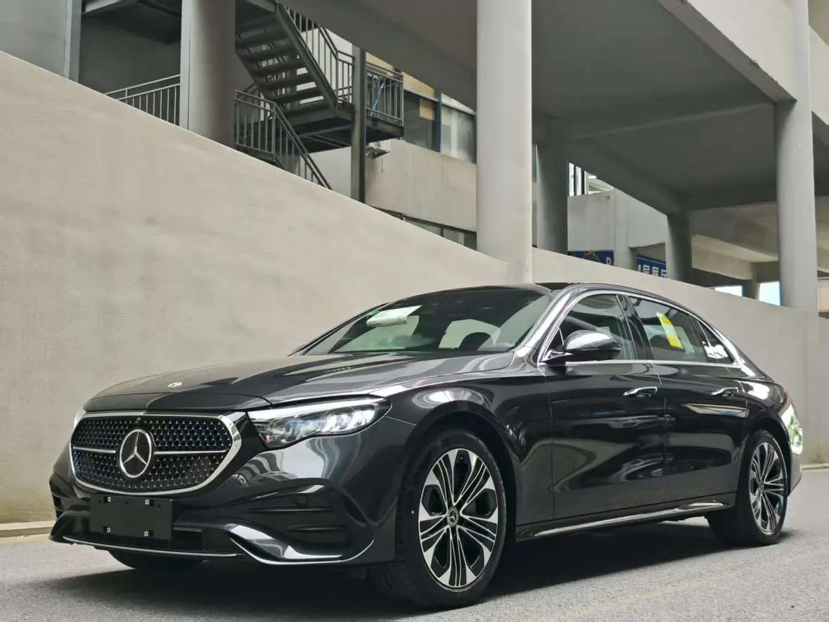 Mercedes-Benz E-Class PHEV 2025 г. 1069 км.