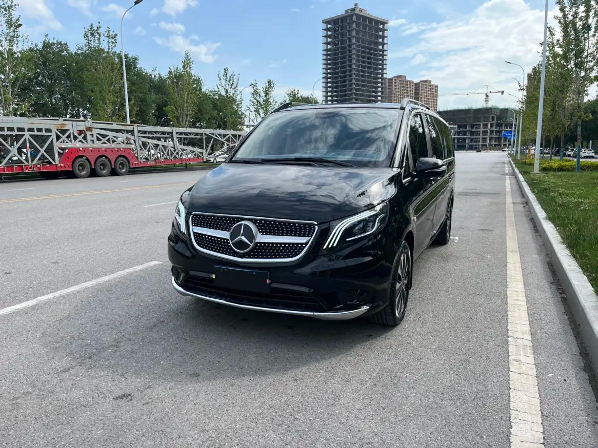 Mercedes-Benz Vito 2022 г. 37859 км.