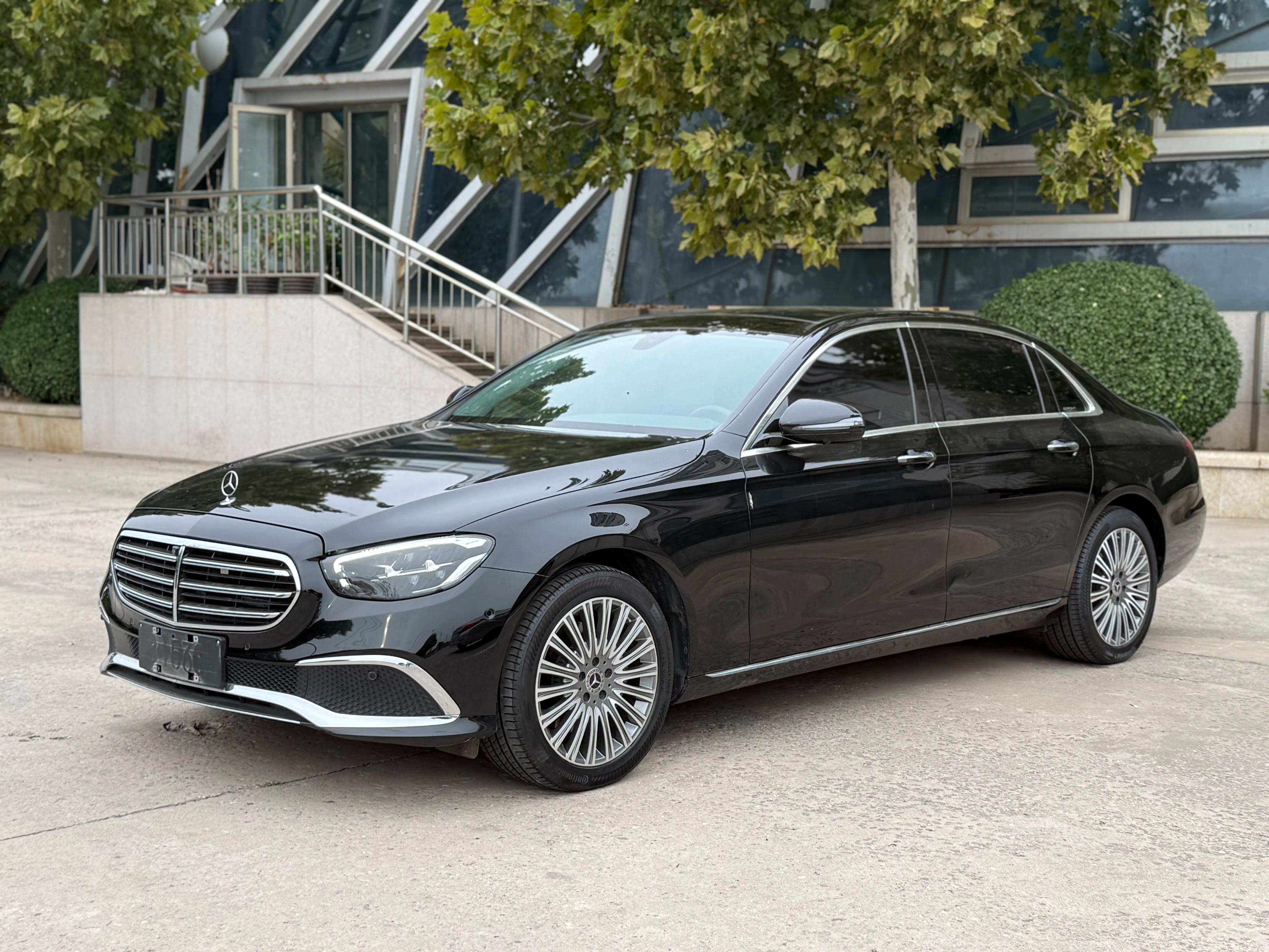 Mercedes-Benz E-Class 2022 г. 50088 км.