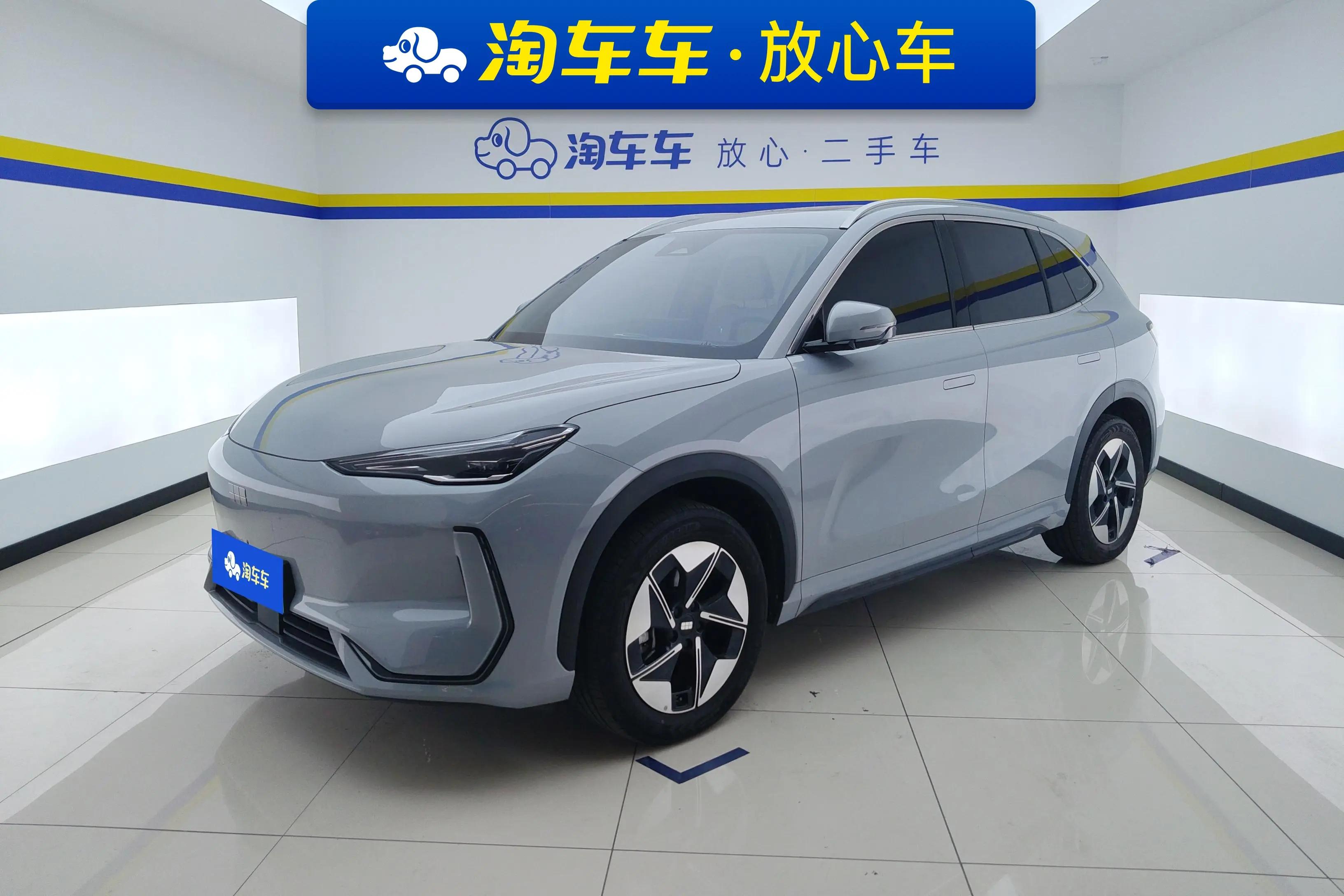 Geely Galaxy E5 2025 г. 30364 км.