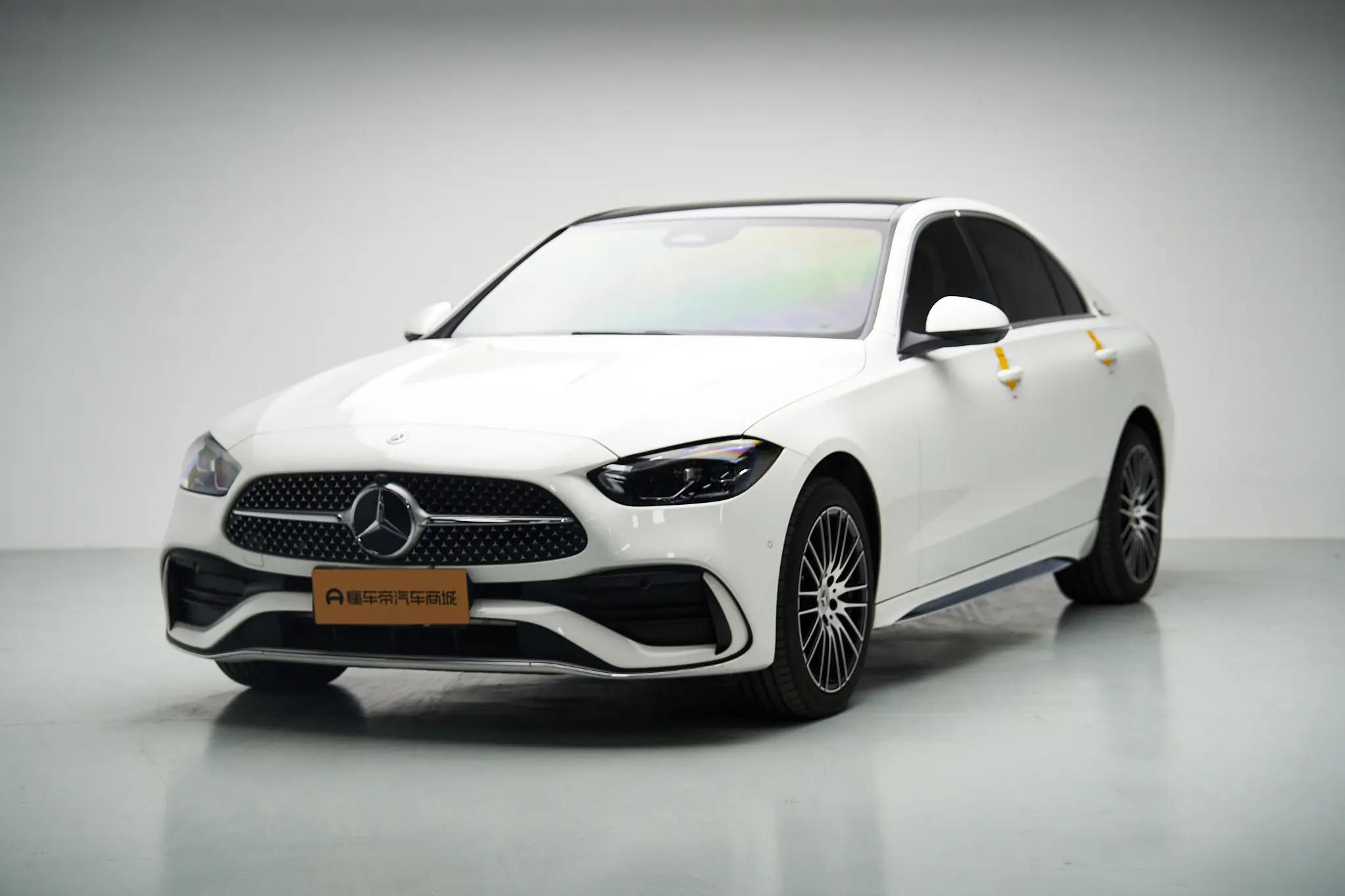 Mercedes-Benz Mercedes Benz C Class 2024 г. 16195 км.