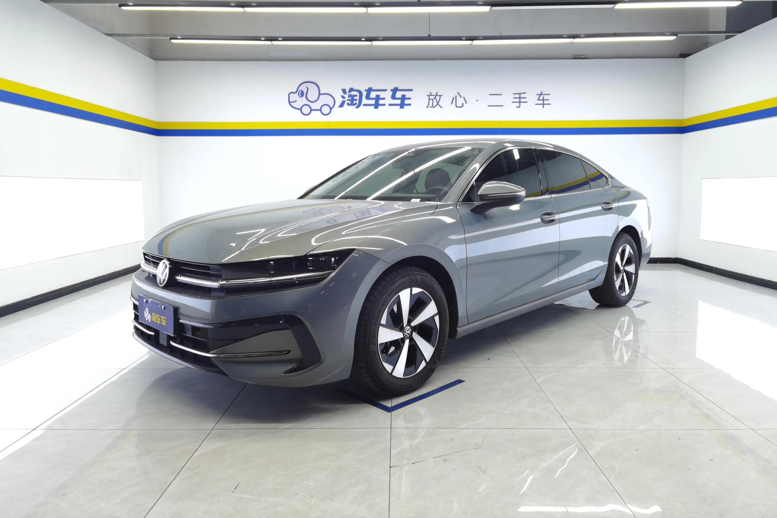 Volkswagen Magotan 2025 г. 7782 км.