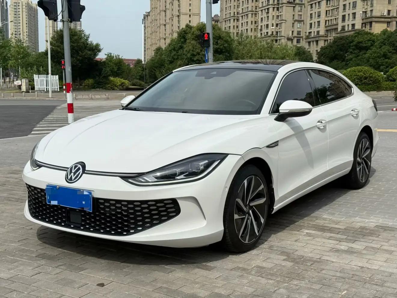 Volkswagen Lamando 2023 г. 21119 км.