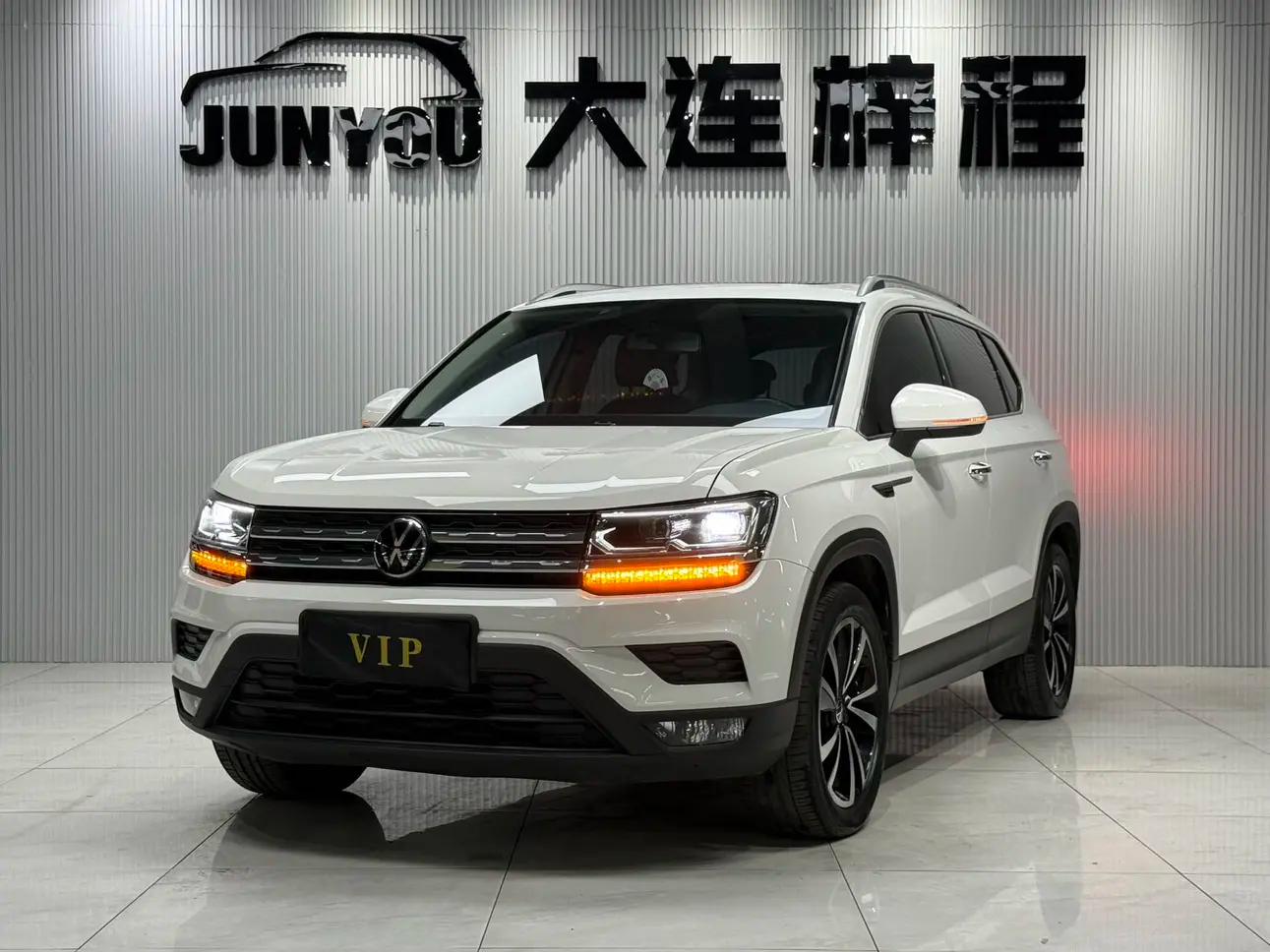 Volkswagen Tharu 2021 г. 54115 км.