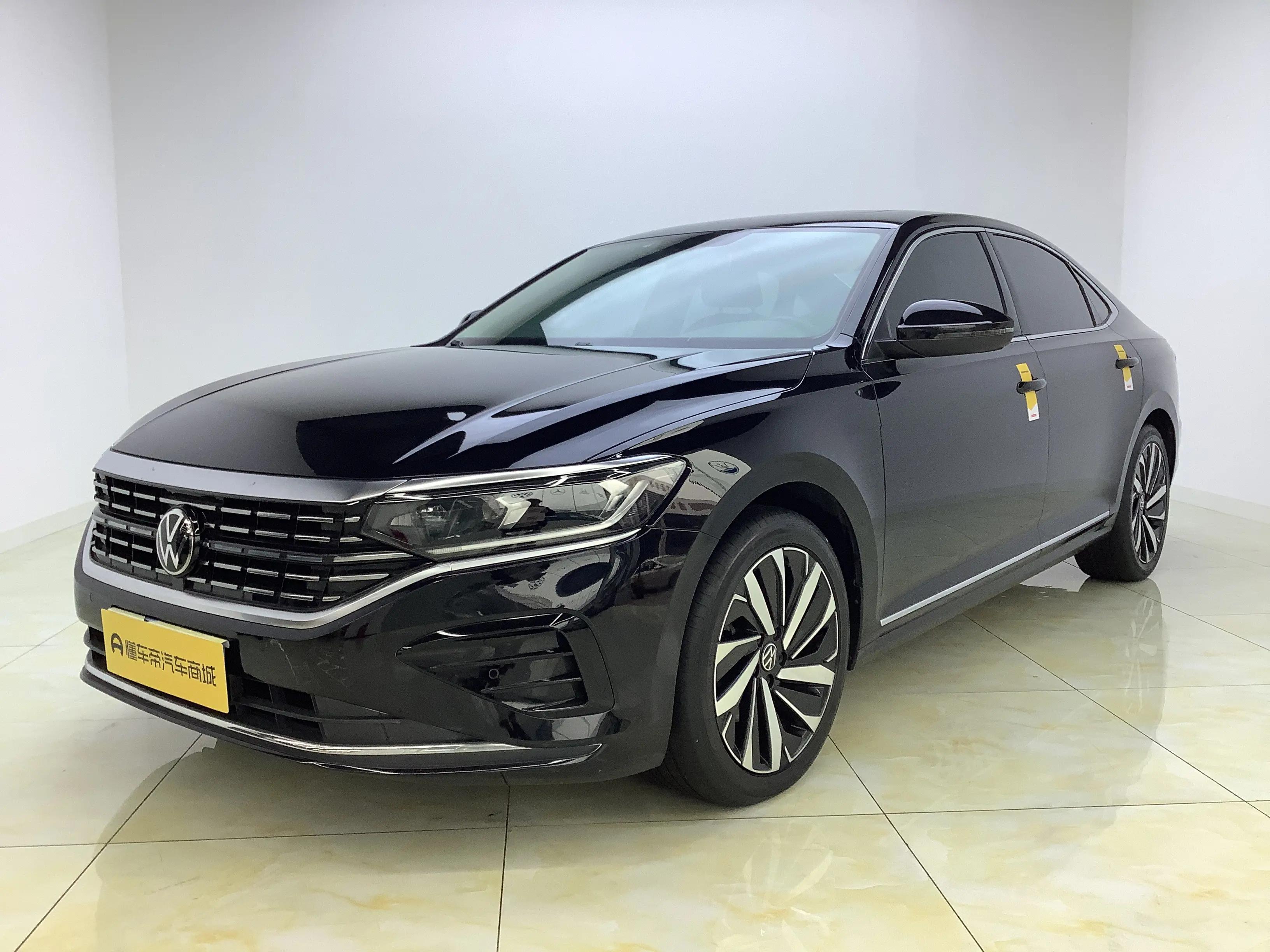 Volkswagen Passat 2022 г. 69374 км.