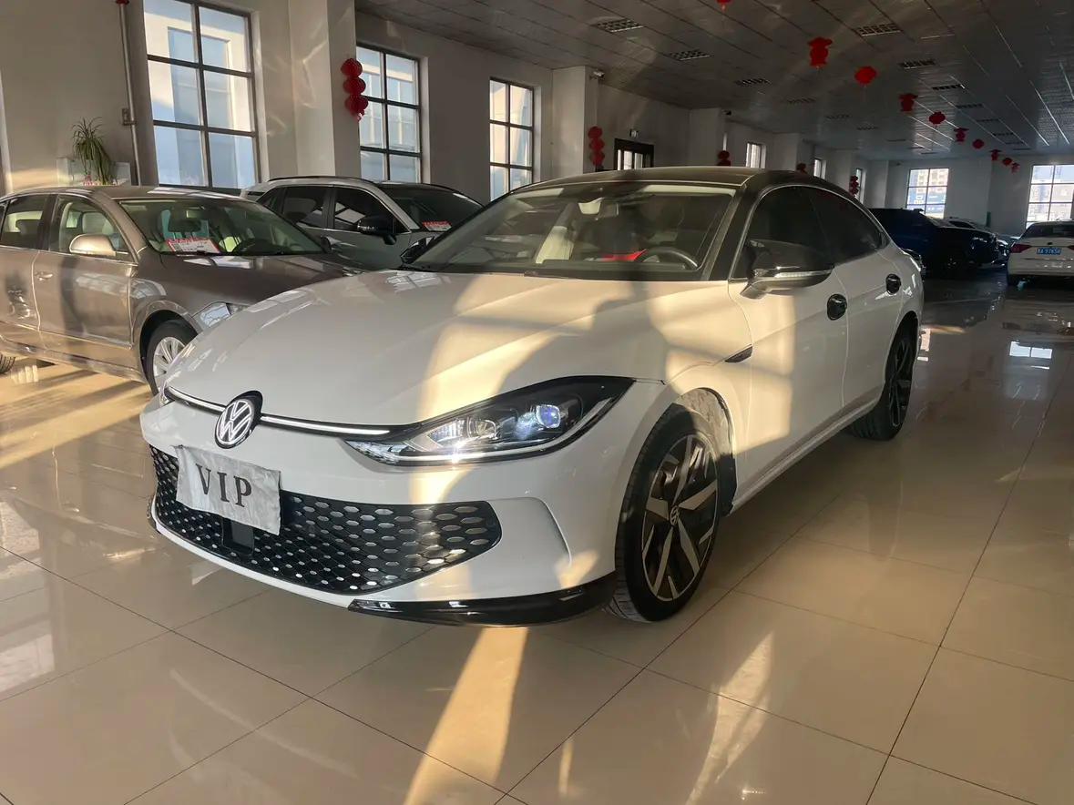Volkswagen Lamando 2023 г. 47031 км.