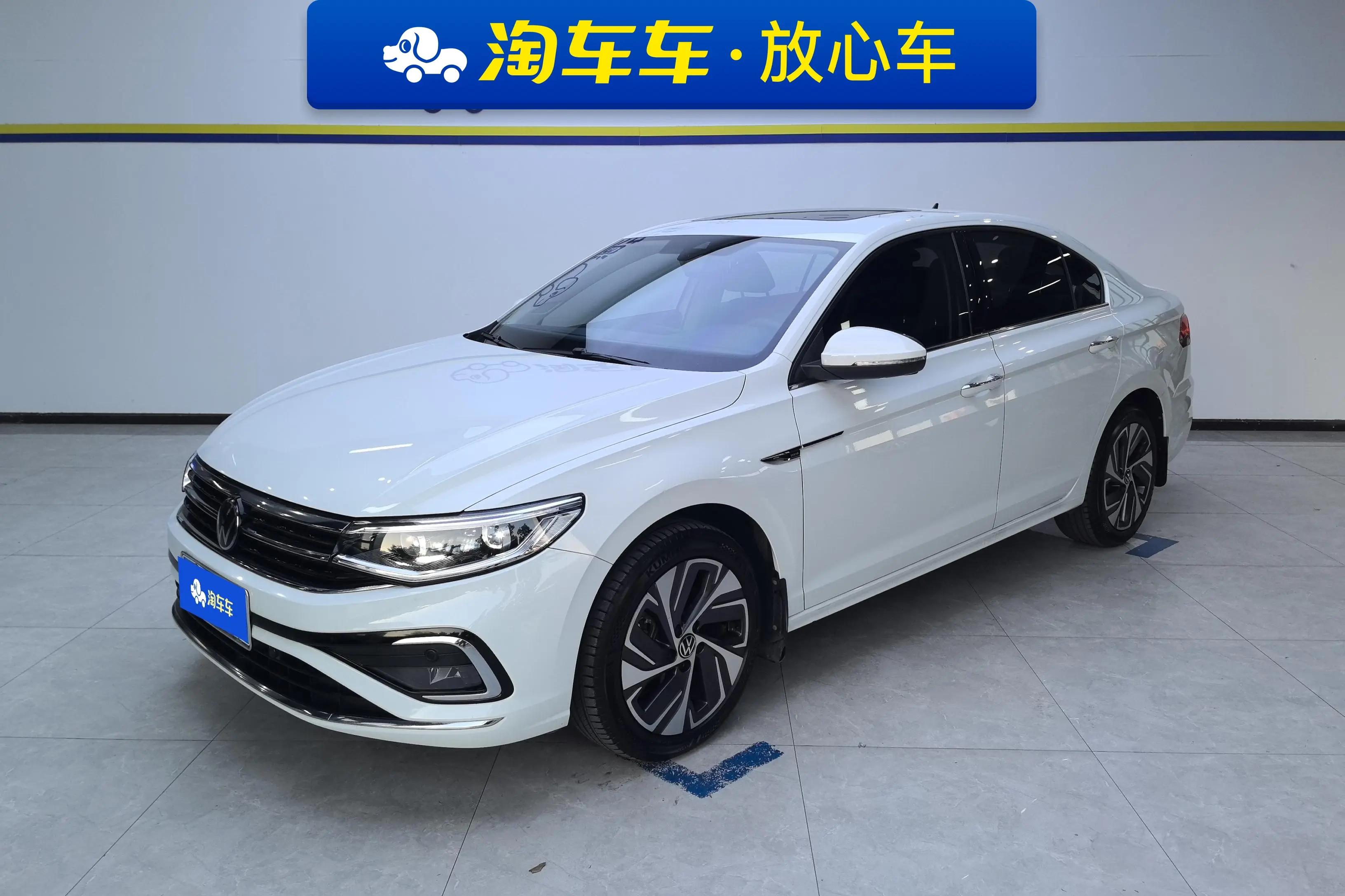 Volkswagen Bora 2023 г. 12641 км.