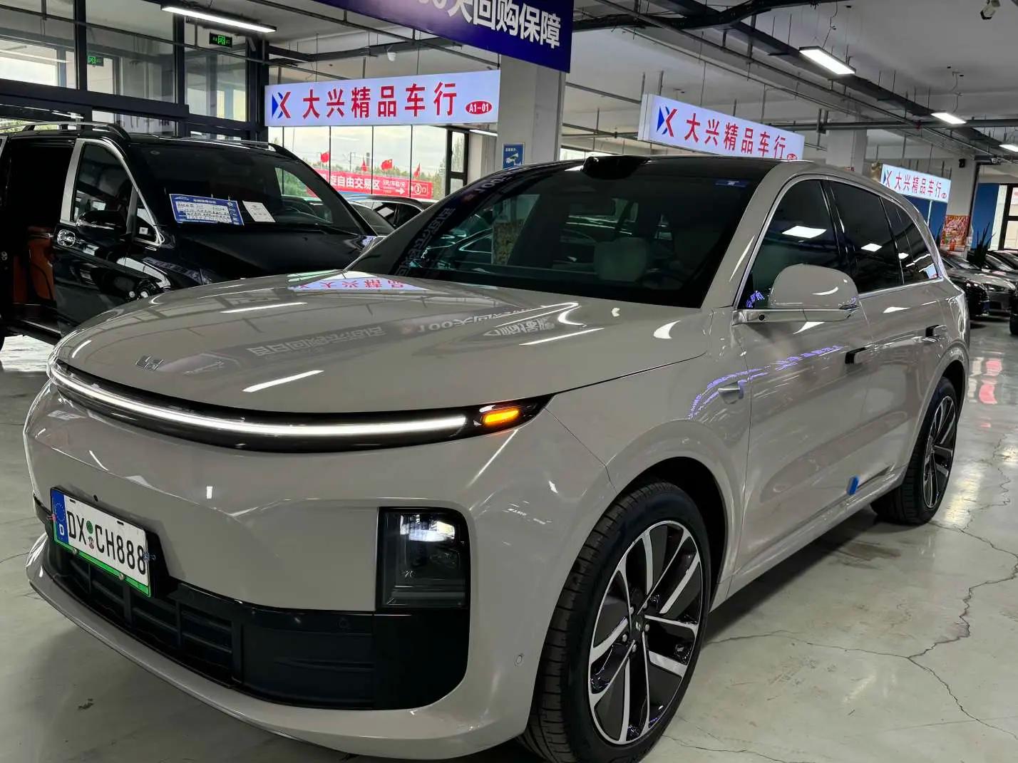 Lixiang L6 2024 г. 33094 км.