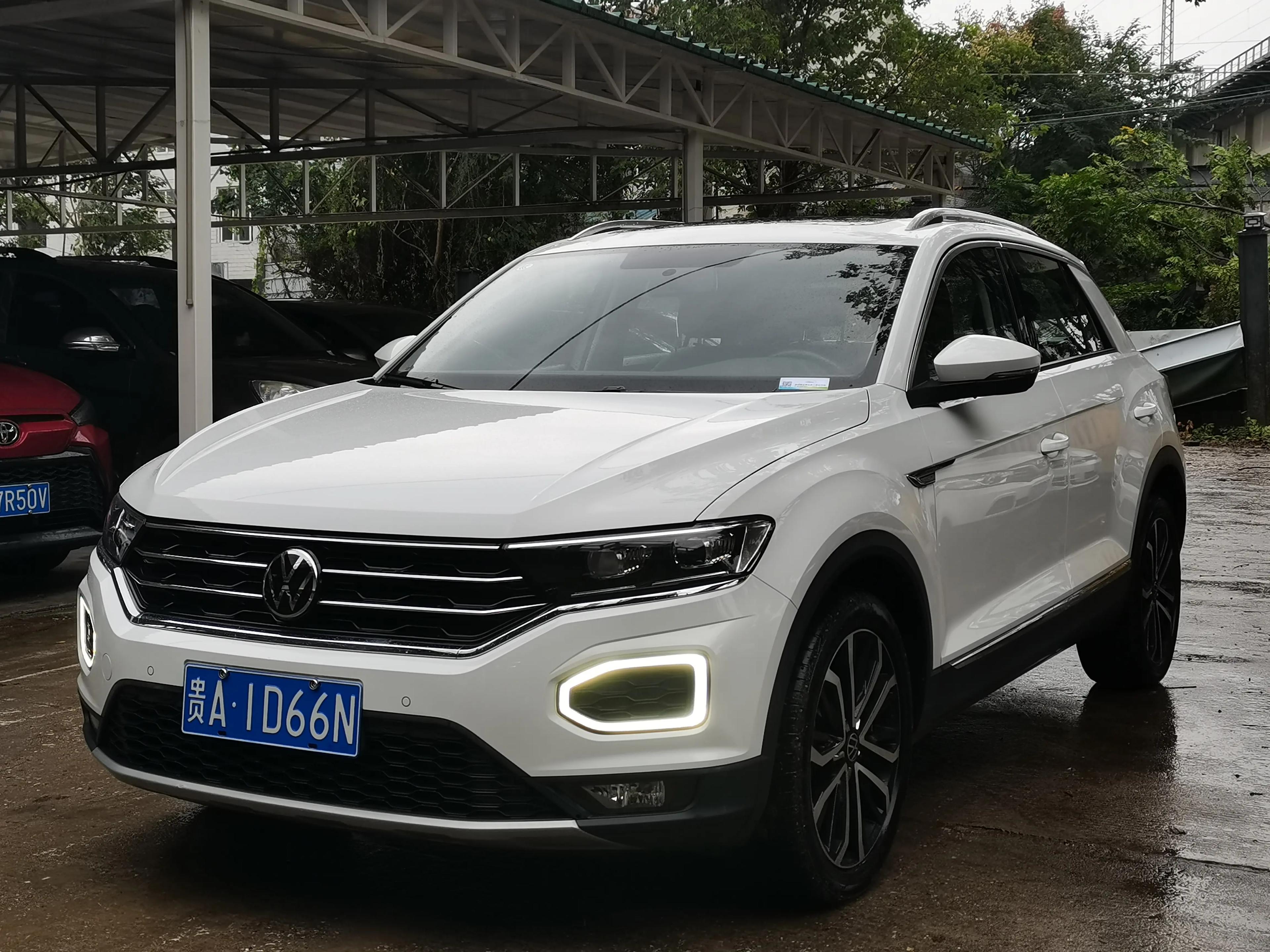 Volkswagen T-Roc 2022 г. 53137 км.