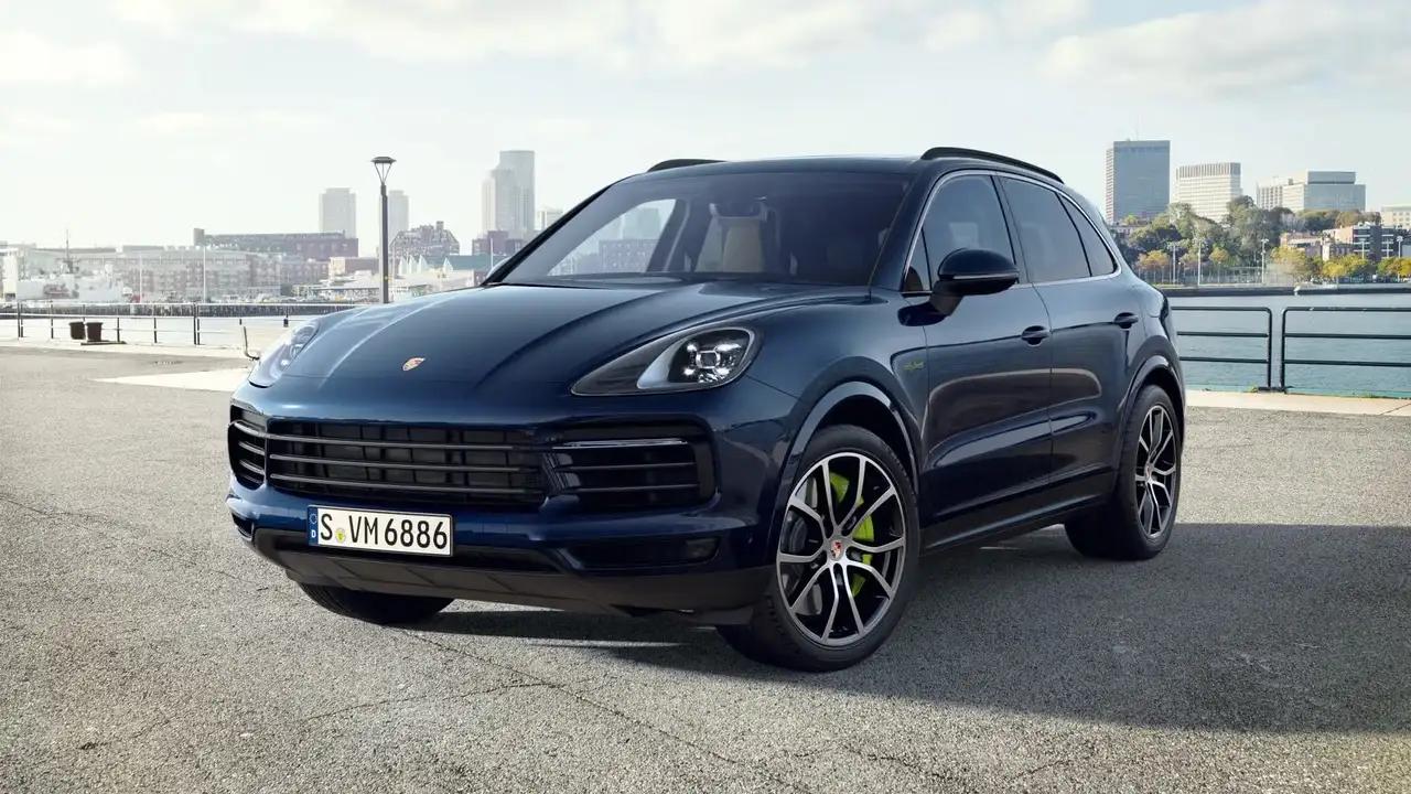 Porsche Cayenne Coupe 2023 г. 16443 км.