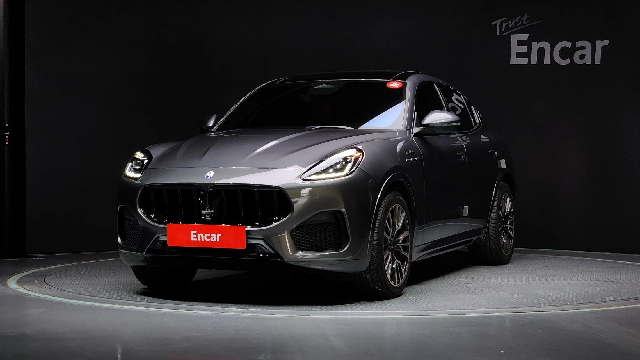 Maserati GRECALE 2.0 AWD Modena, 2023 г. 30196 км.