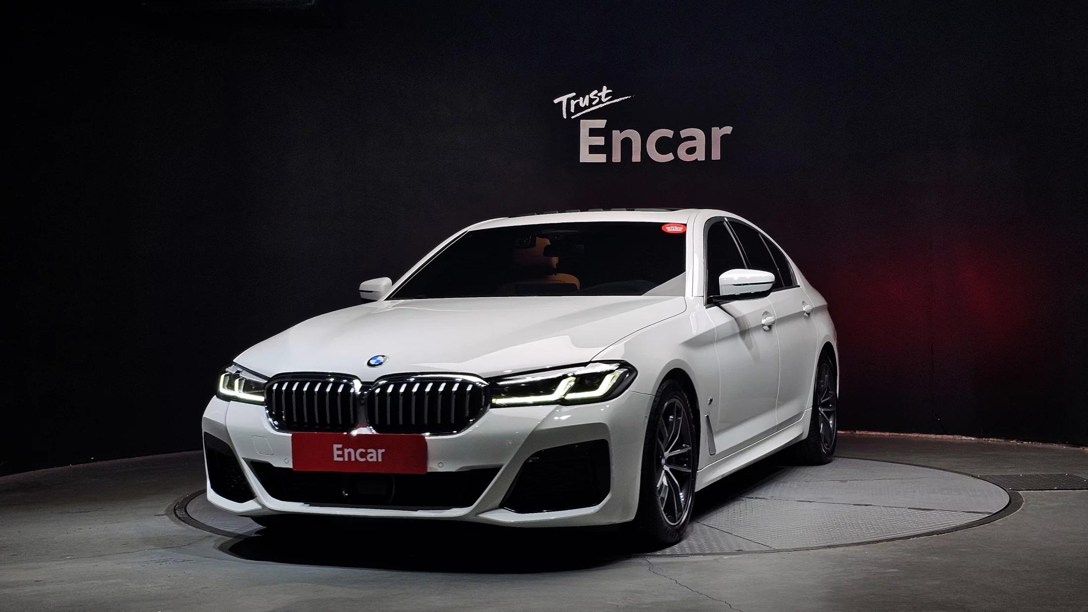 BMW 5-Series 520i M Sport, 2023 г. 28885 км.