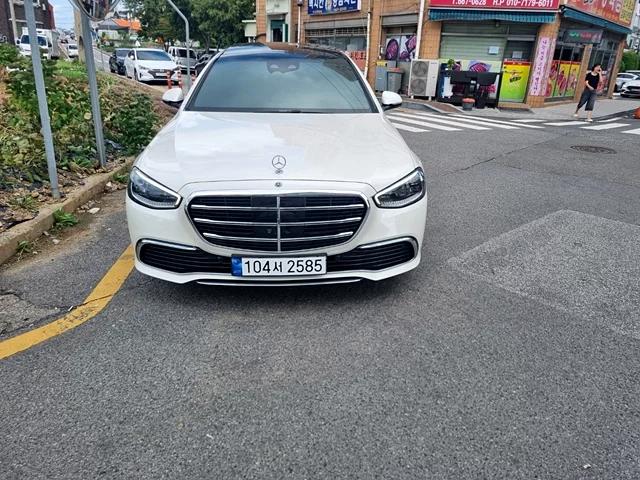 Mercedes-Benz S-Class S450L 4MATIC, 2023 г. 18113 км.