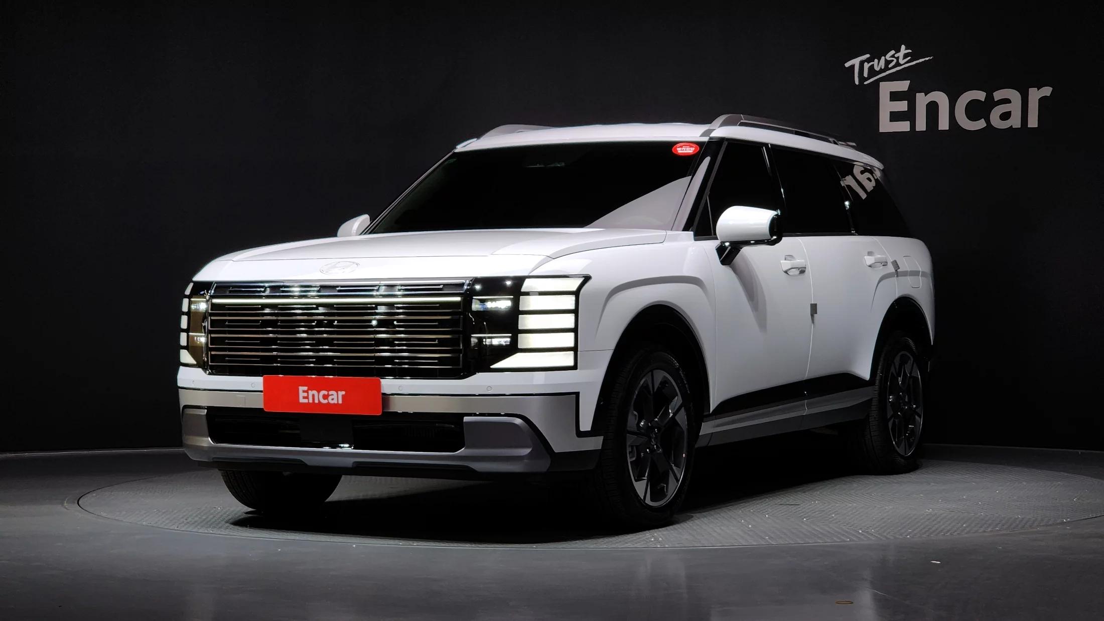 Hyundai Palisade HEV 2.5T 2WD 7-Seater Prestige, гибрид, 2025 г. 2568 км.