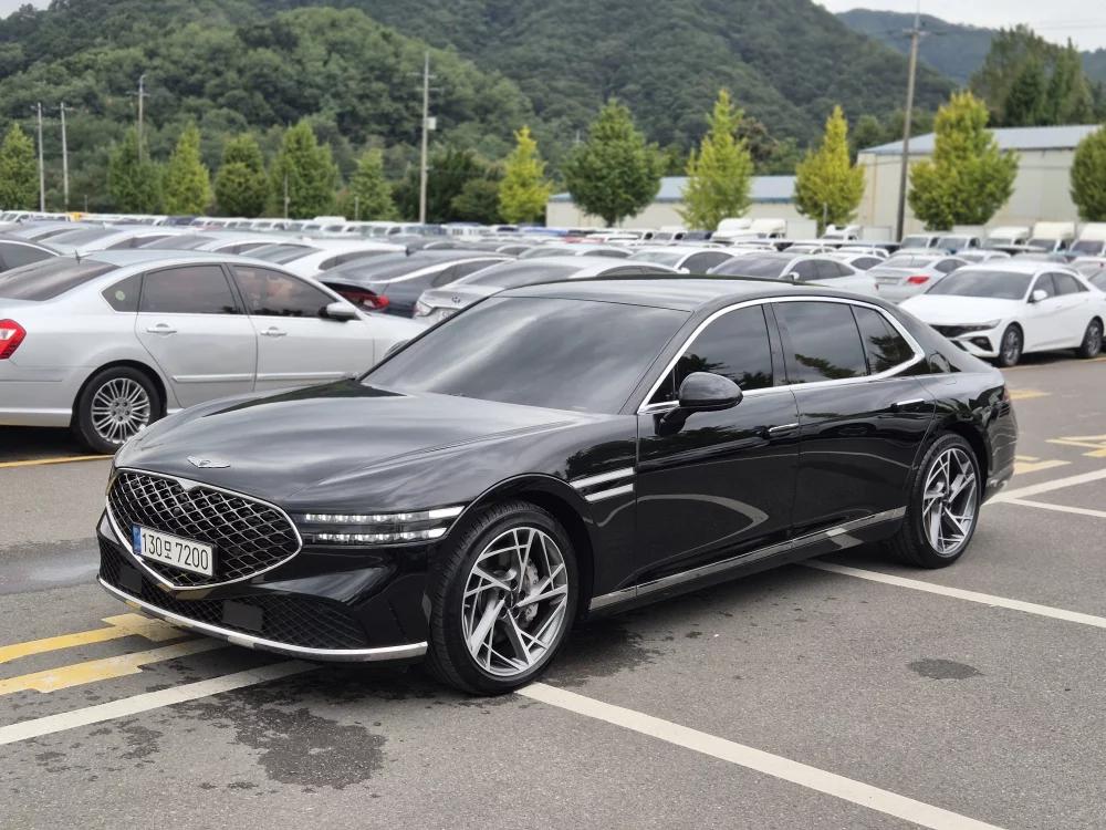 Genesis G90 Gasoline 3.5 Turbo AWD, 2022 г. 48868 км.