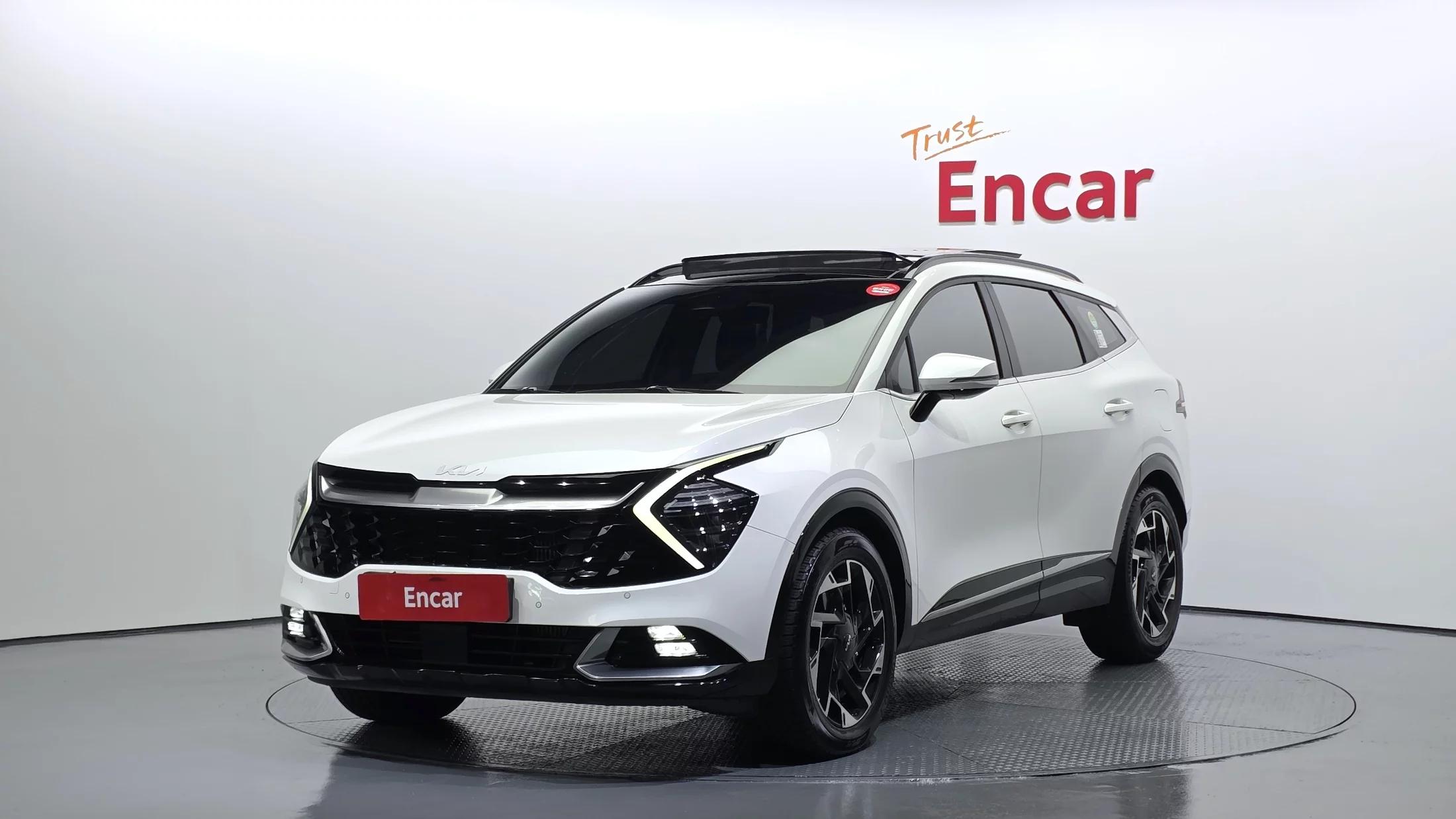 Kia Sportage Gasoline 1.6 Turbo 2WD Signature, 2023 г. 76252 км.