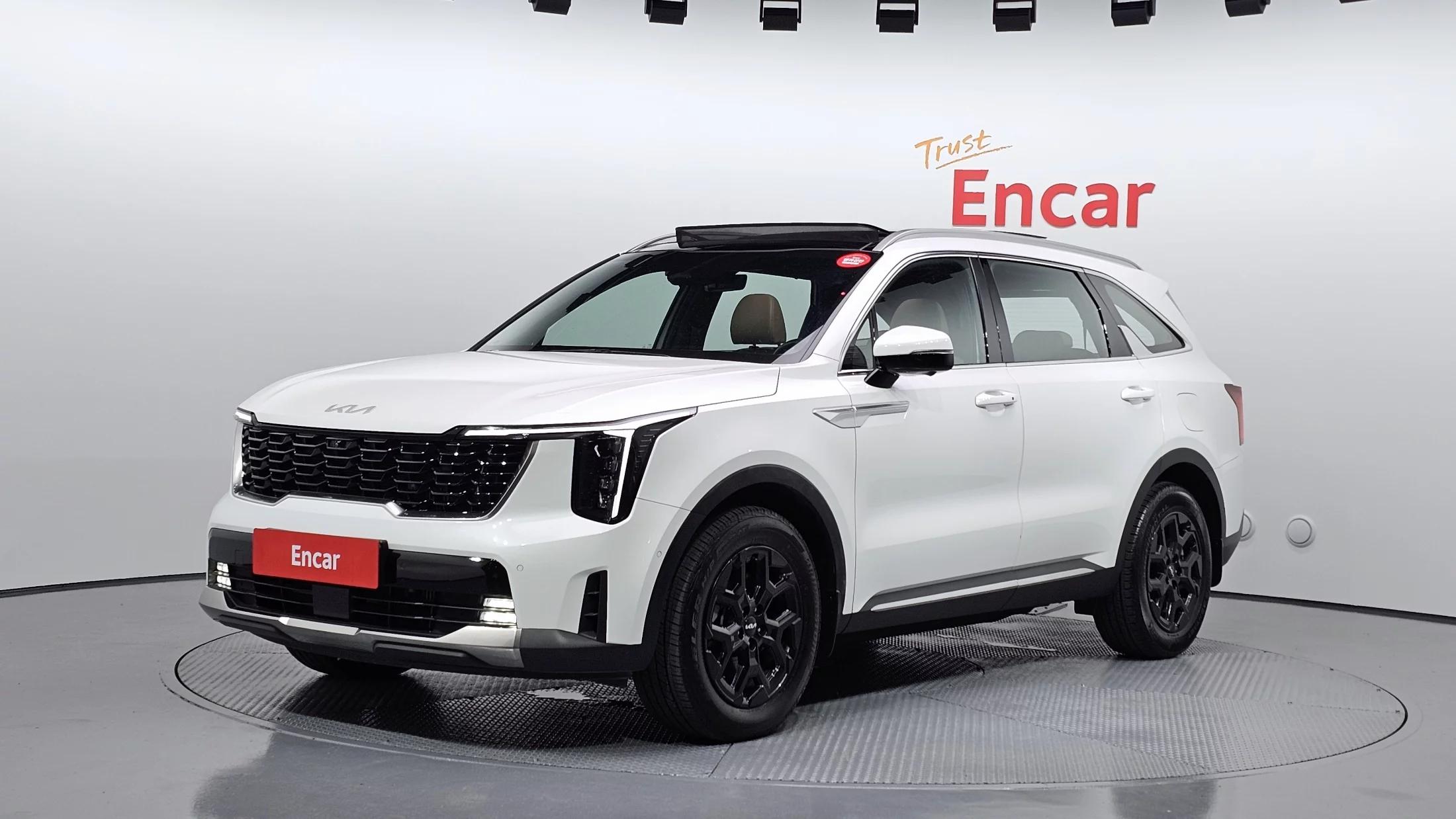 Kia Sorento HEV 1.6 2WD Noblesse, гибрид, 2024 г. 36851 км.
