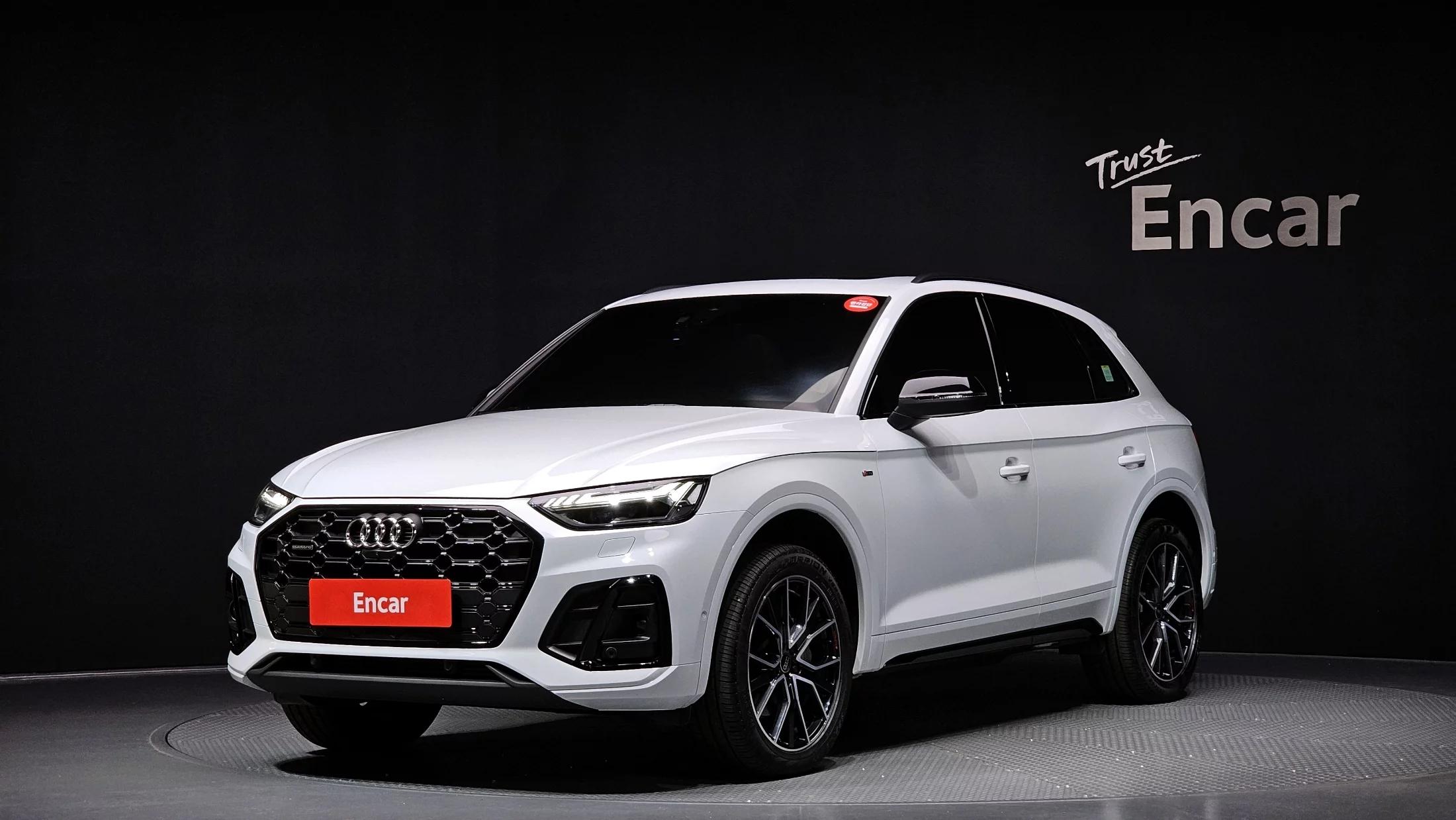 Audi Q5 45 TFSI Quattro Premium, 2024 г. 11355 км.