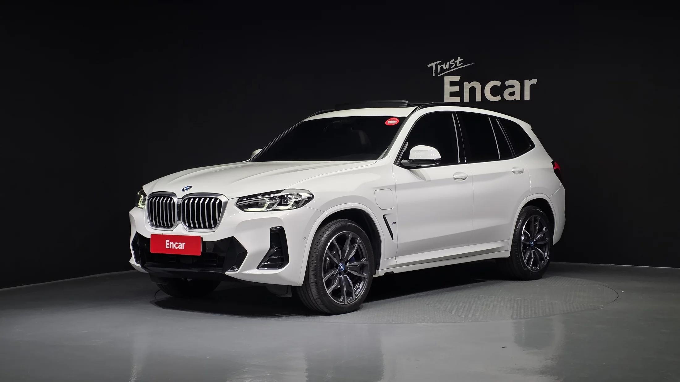 BMW X3 xDrive 30e M Sport, гибрид, 2024 г. 19327 км.