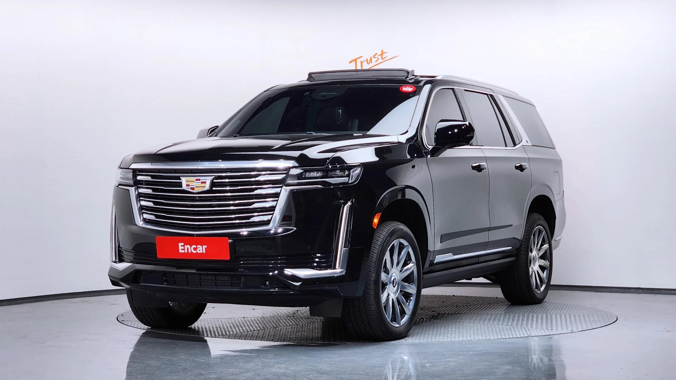 Cadillac Escalade 6.2 Premium Luxury Platinum, 2024 г. 9866 км.
