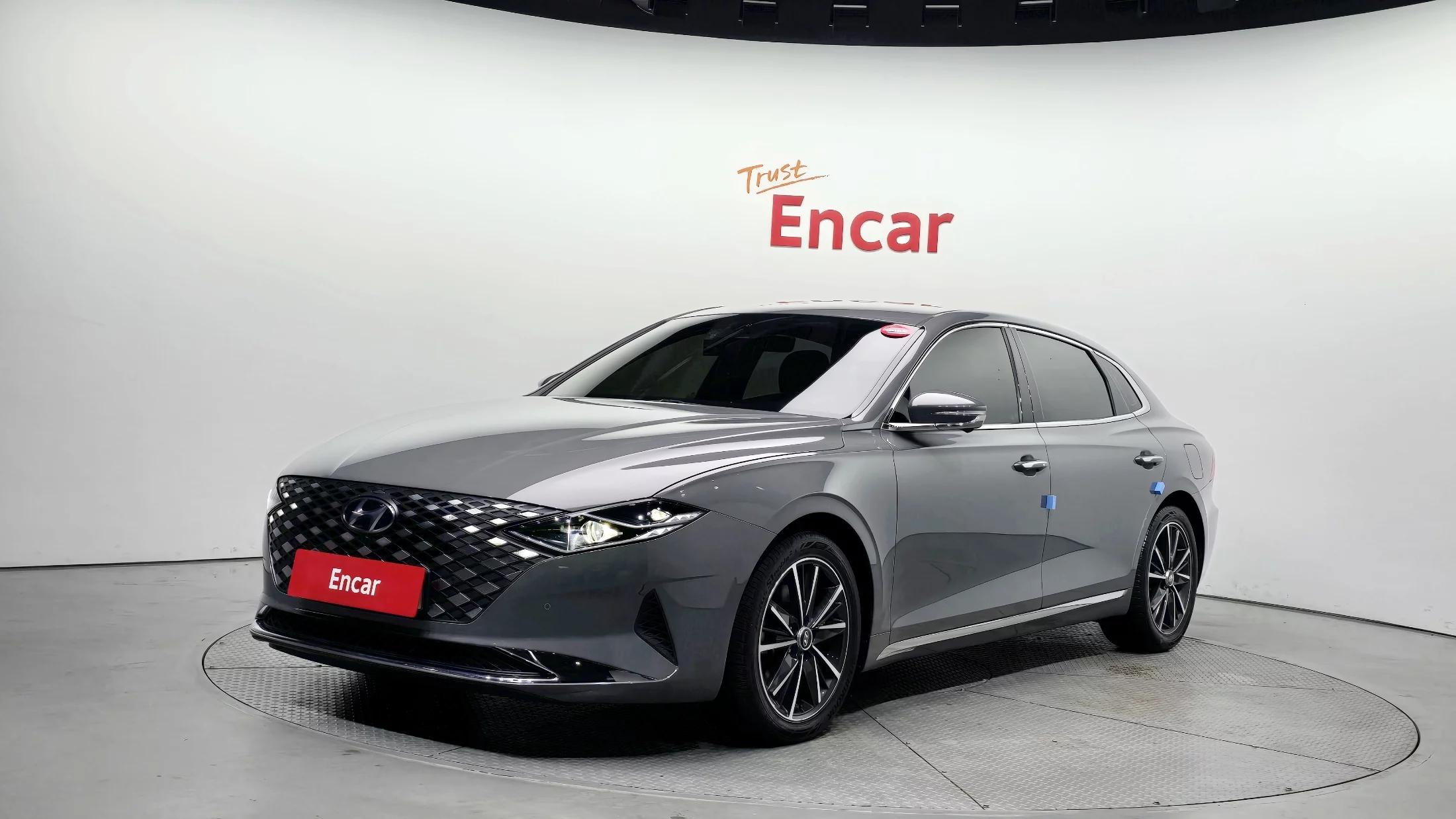 Hyundai Grandeur 2.5 Le Blanc, 2021 г. 65474 км.